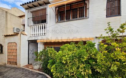 Exterior view of House or chalet for sale in Santa Pola  with Air Conditioner, Heating and Private garden