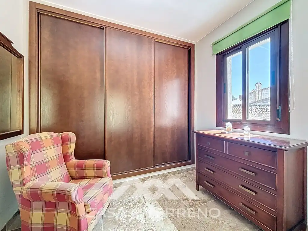 Habitación de Casa adosada en venta en Salares con Terraza