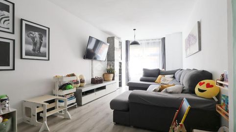 Foto 5 de Piso en venta en Avenida de Abril - 9 de Octubre, Sagunto / Sagunt