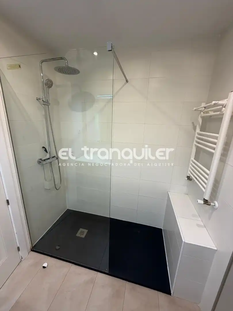 Bathroom of Flat for rent in Móstoles  with Terrace, Furnished and Washing machine