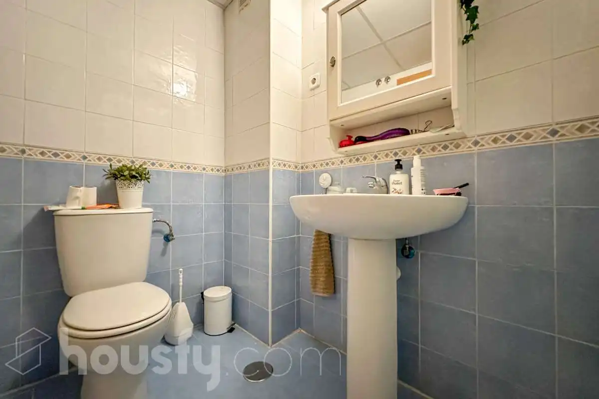 Bathroom of Houses for sale in Aranjuez  with Air Conditioner, Heating and Private garden