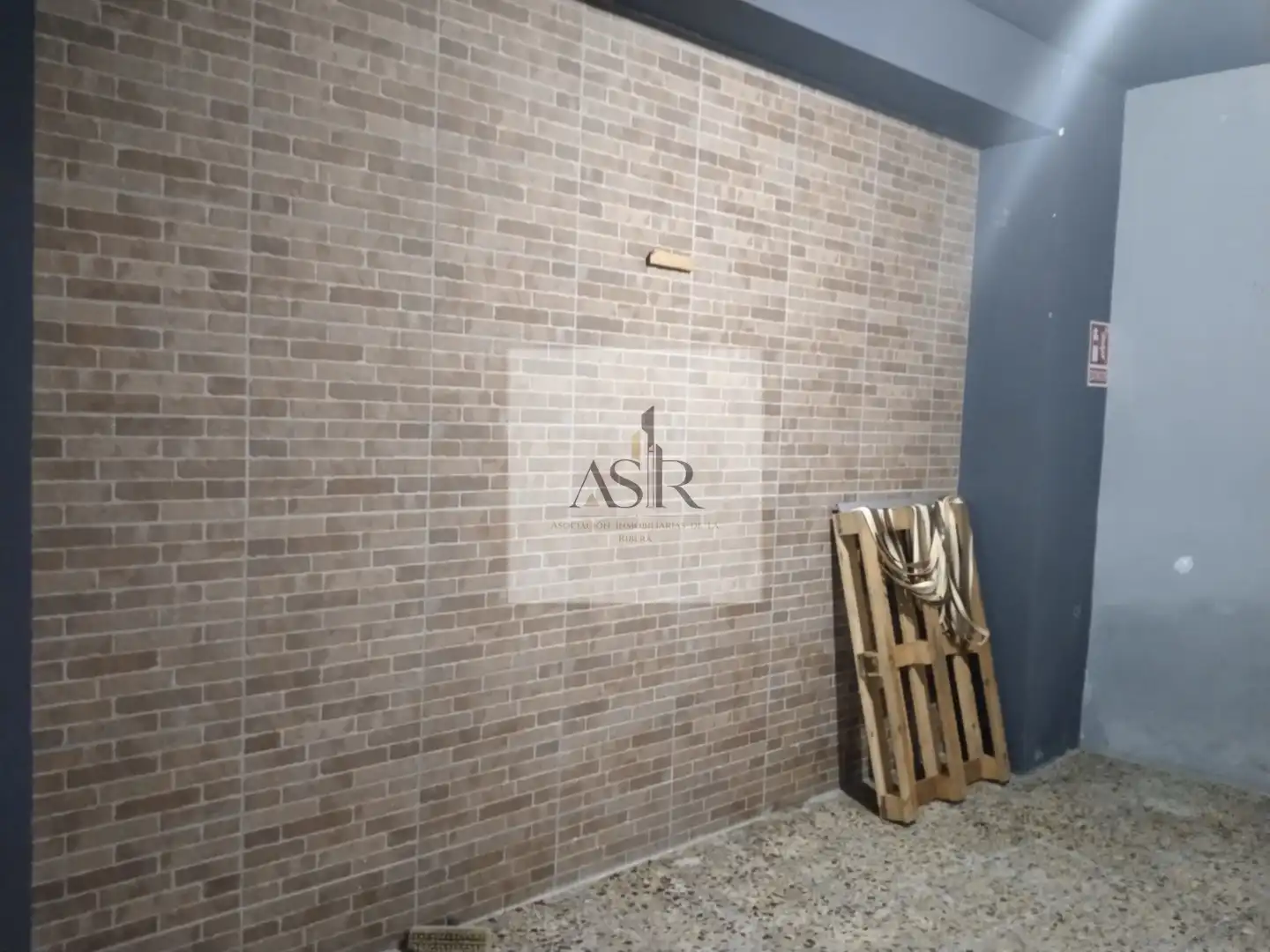 Local en venta en Alzira