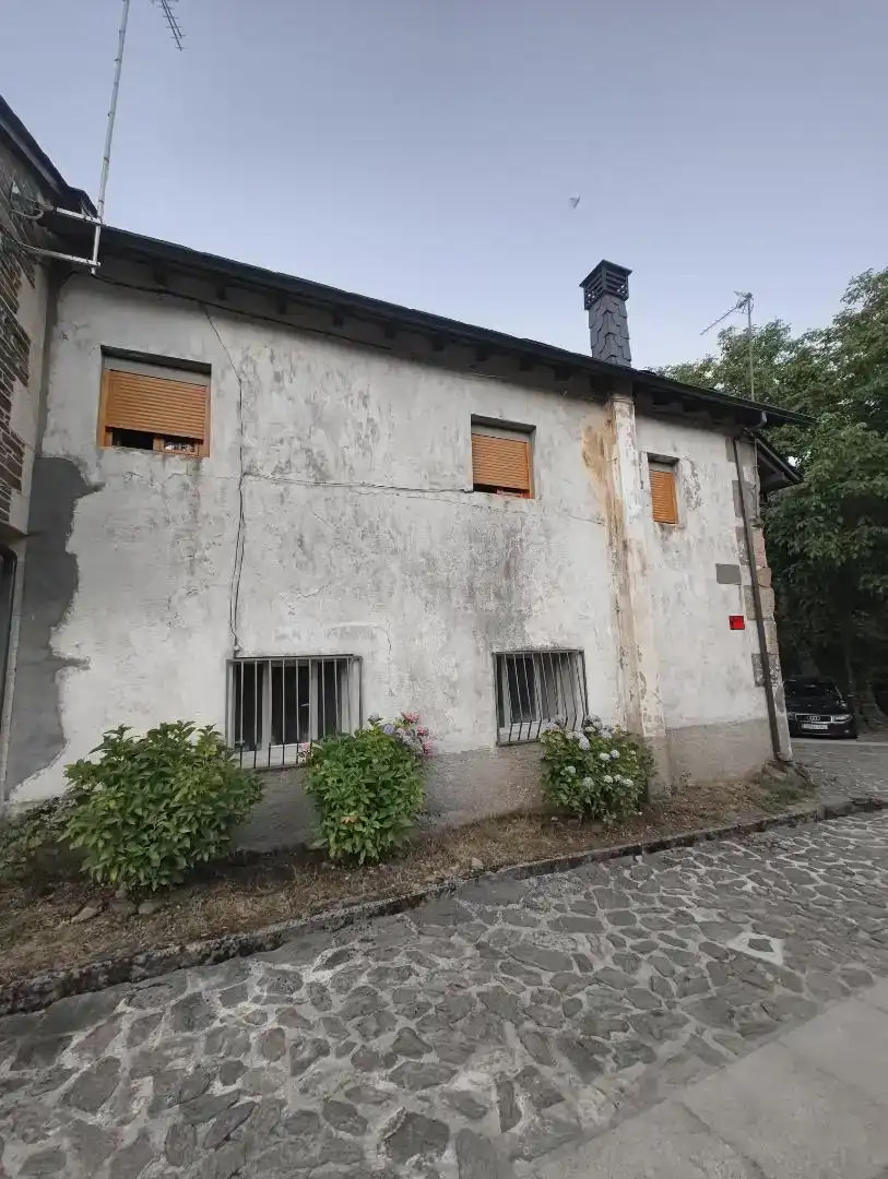 Vista exterior de Casa o xalet en venda en Requejo