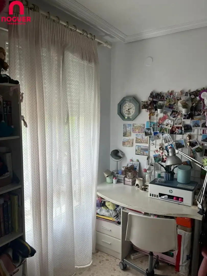 Schlafzimmer von Wohnung zum Verkauf in Córdoba mit Klimaanlage, Heizung und Terrasse