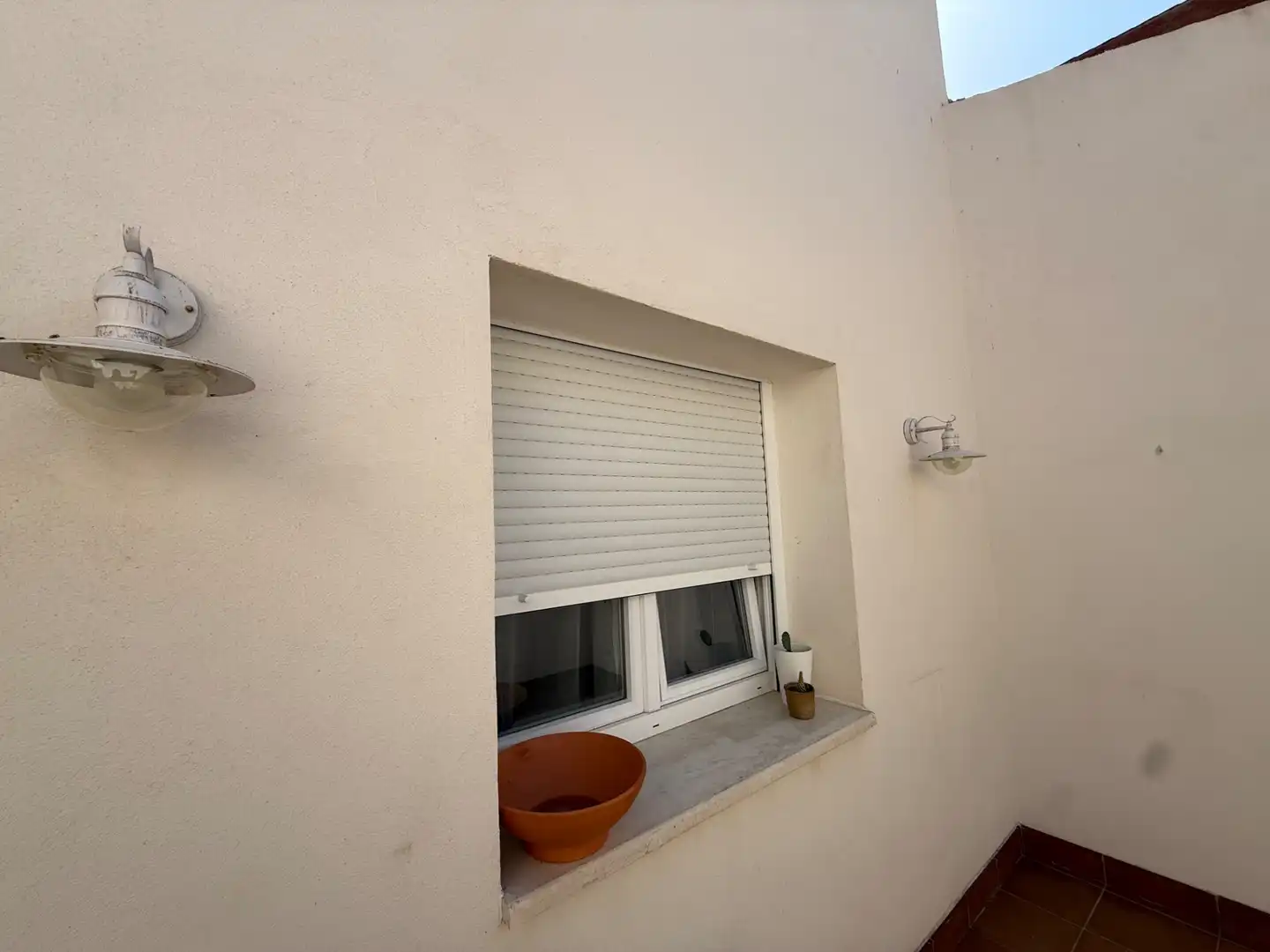 Terrasse von Einfamilien-Reihenhaus zum Verkauf in Las Ventas de Retamosa mit Klimaanlage, Heizung und Terrasse