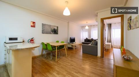 Foto 2 de Apartament per a compartir a Pilar, Madrid