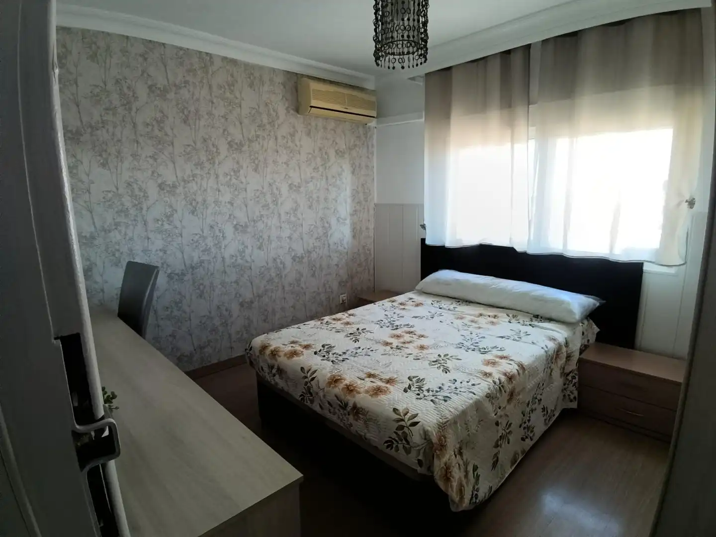 Habitación de Piso en venta en Huelva con Aire acondicionado y Terraza