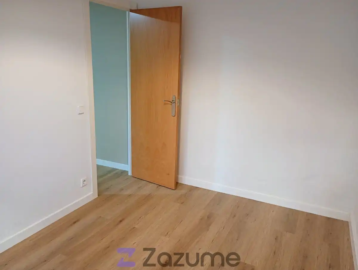Flat for rent in Carrer d'Aiguablava, La Trinitat Nova