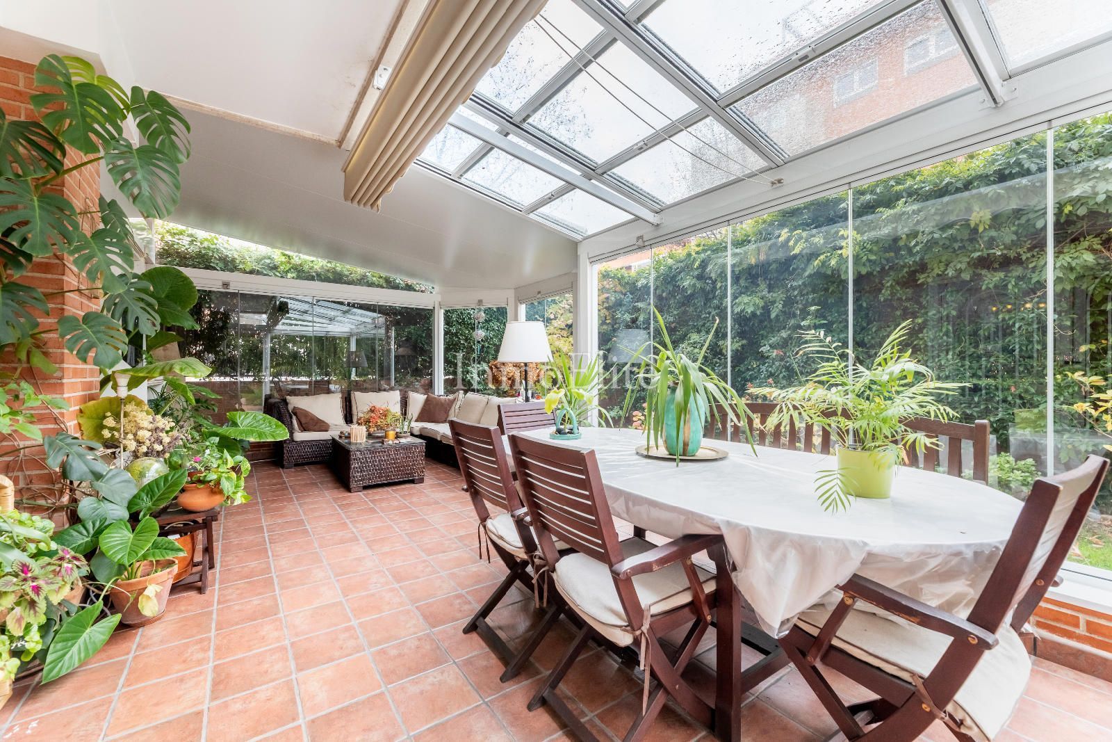 Terrassa de Planta baixa en venda en Pozuelo de Alarcón amb Aire condicionat, Calefacció i Jardí privat