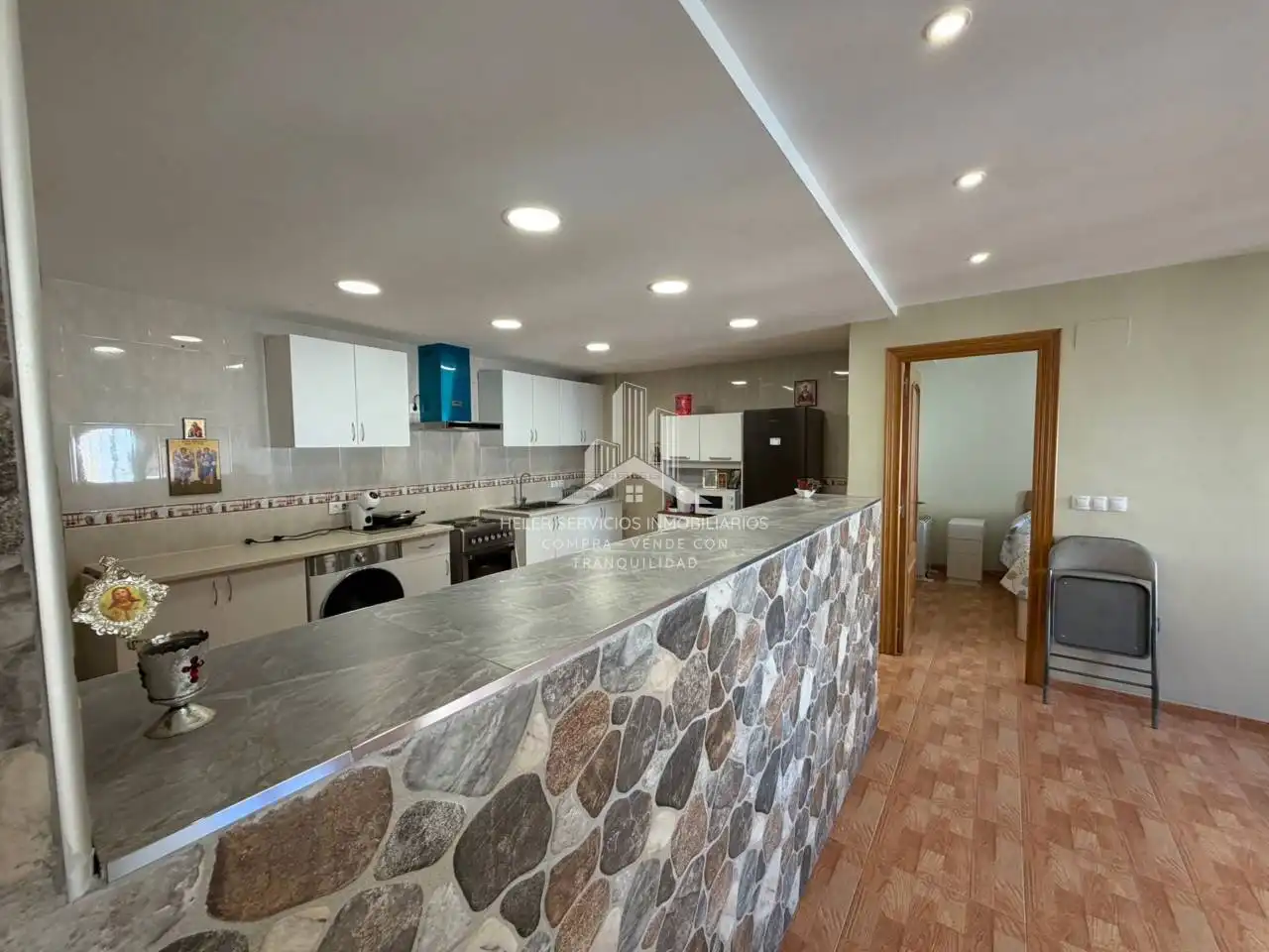 Cuina de Apartament en venda en Vila-real amb Parquet, Terrassa i Traster