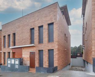 Exterior view of Single-family semi-detached for sale in Santa Maria de Palautordera
