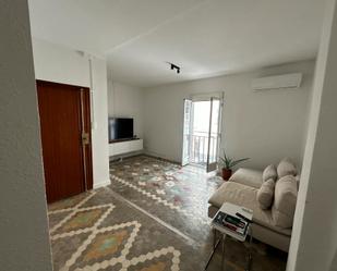 Sala d'estar de Pis de lloguer en  Valencia Capital amb Aire condicionat, Calefacció i Jardí privat