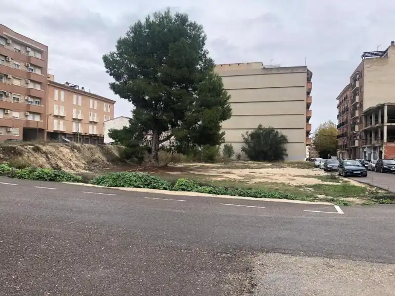 Lands and plots for sale in L'Olleria