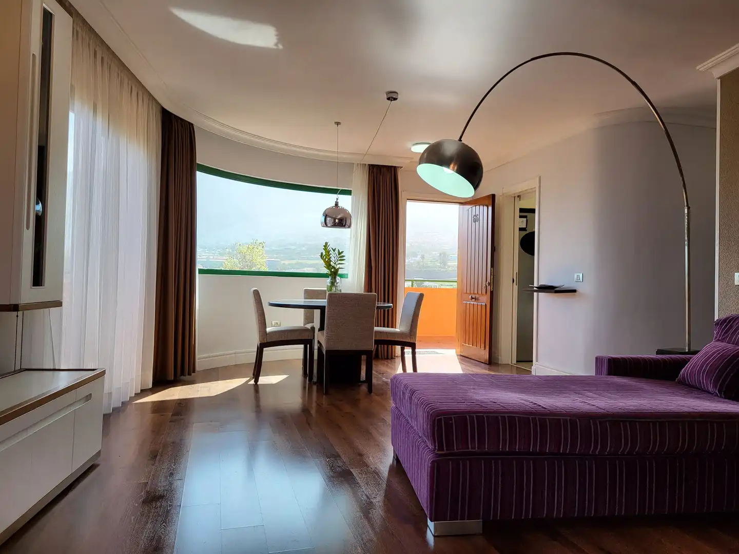 Habitación de Ático de alquiler en Puerto de la Cruz con Aire acondicionado, Terraza y Trastero