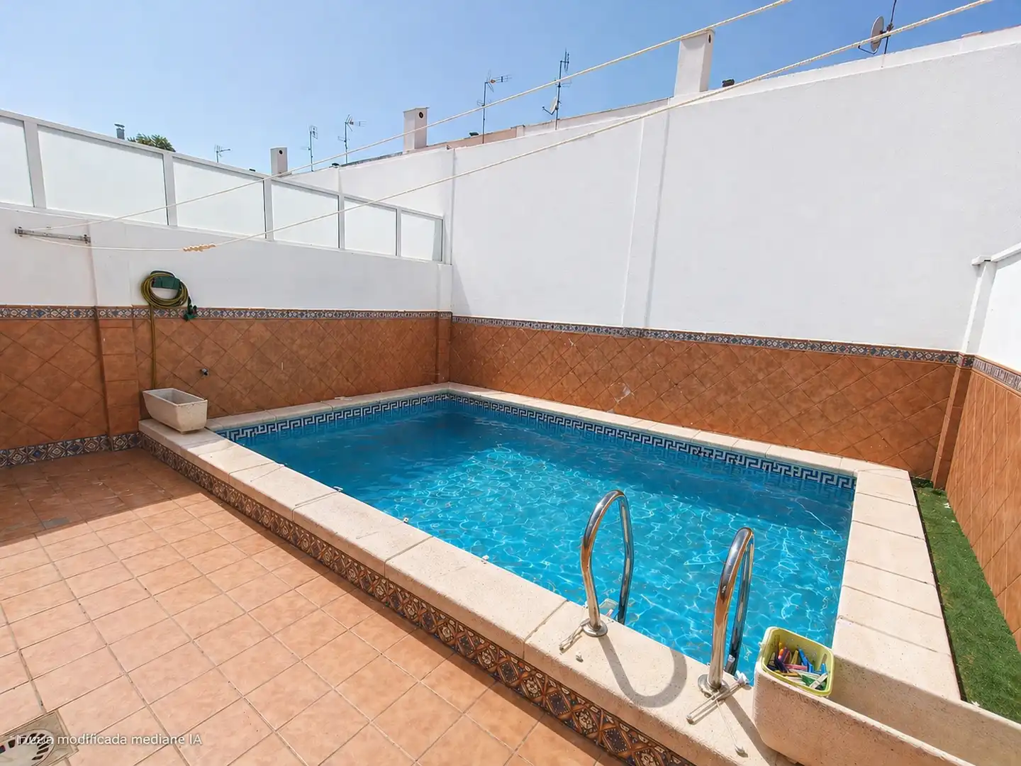 Swimming pool of Detached homes for sale in Ciudad Real Capital  with Air Conditioner, Heating and Swimming Pool