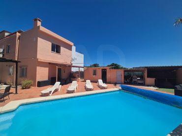 Casa amb piscina en venda a Grau de Gandia - Venecia - Marenys de Rafalcaid