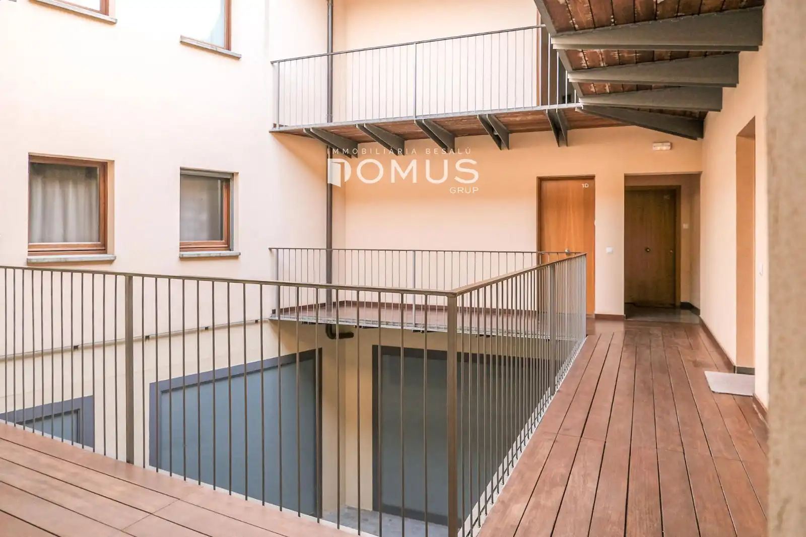 Balcony of Flat for sale in Besalú  with Air Conditioner and Heating