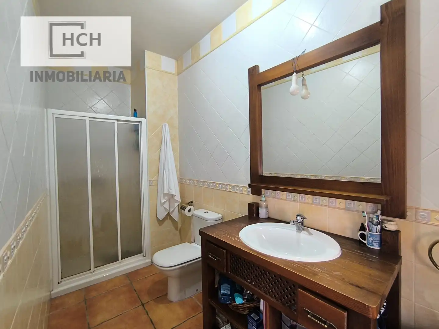 Badezimmer von Haus oder Chalet zum Verkauf in La Puebla de Montalbán mit Klimaanlage, Heizung und Möbliert