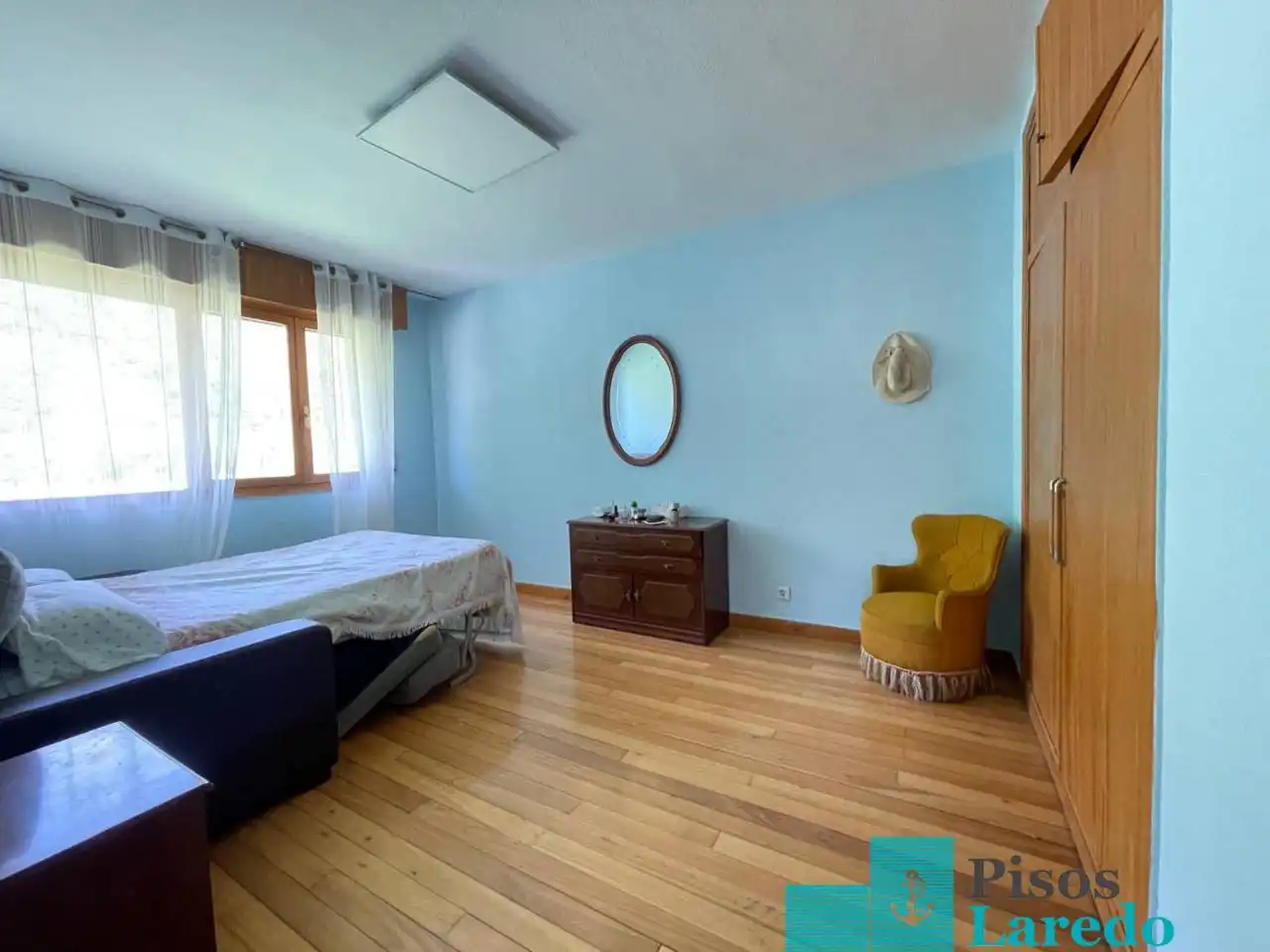Habitación de Casa o chalet en venta en Ampuero con Jardín privado, Parquet y Terraza