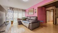 Sala d'estar de Pis en venda en Cornellà de Llobregat amb Aire condicionat