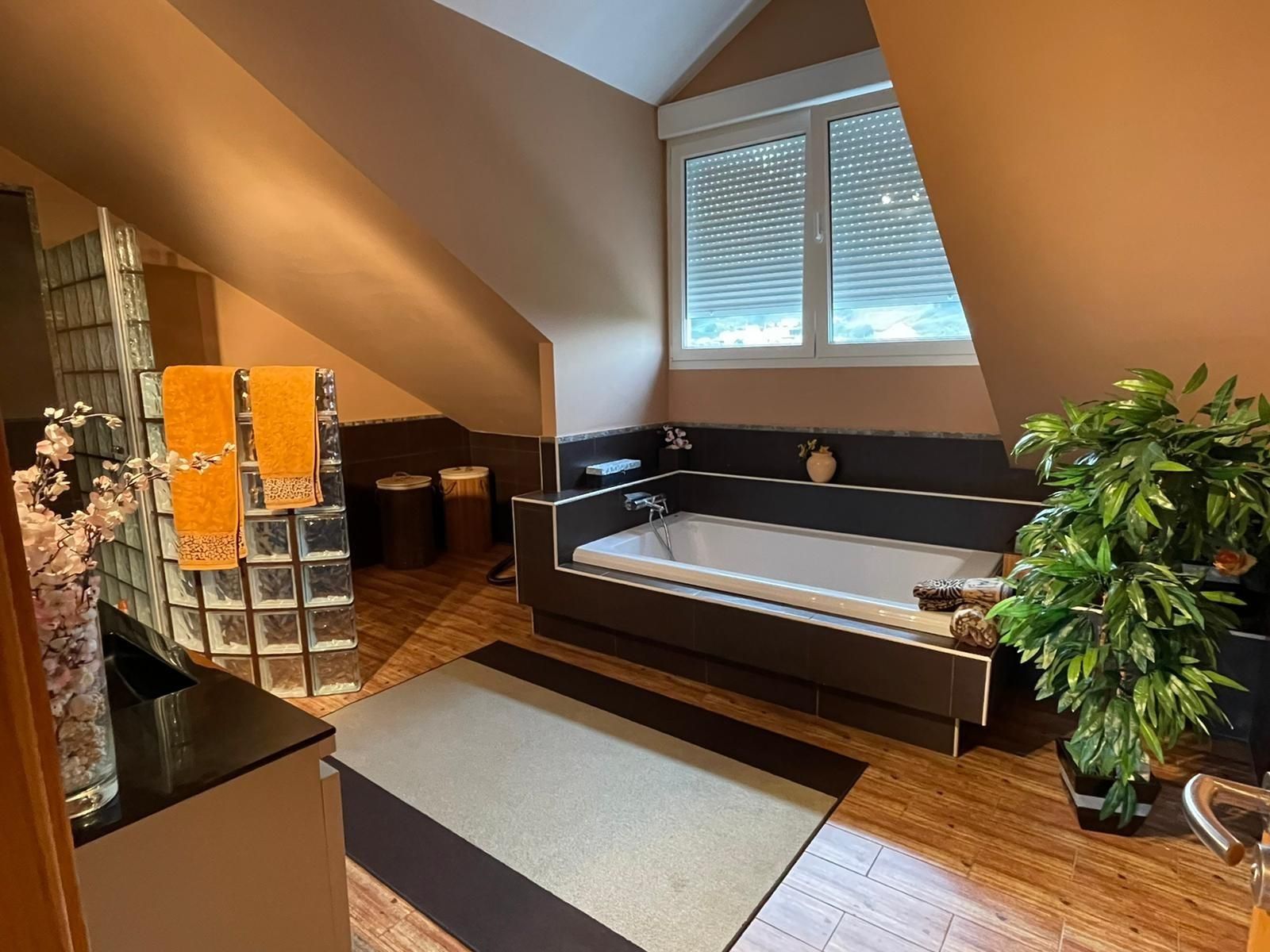 Bathroom of House or chalet for sale in Castrillón  with Terrace and Balcony