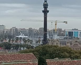 Vista exterior de Pis en venda en  Barcelona Capital amb Balcó