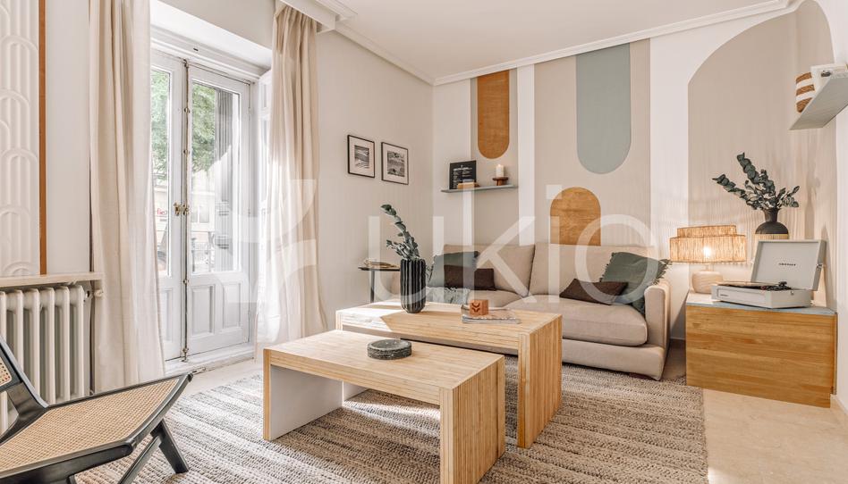 Foto 1 de Apartament de lloguer a Calle de Almagro, Almagro, Madrid