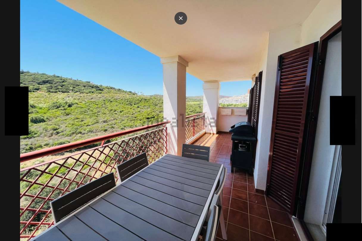 Terrassa de Apartament en venda en La Alcaidesa amb Aire condicionat, Calefacció i Jardí privat
