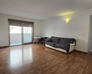 Living room of Flat for sale in Elche / Elx  with Air Conditioner, Heating and Terrace