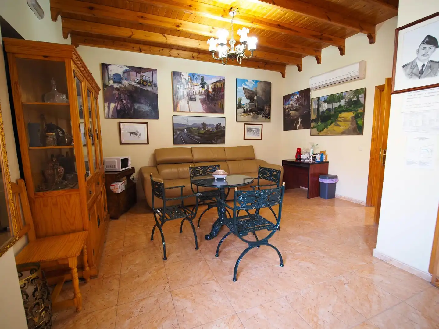Wohnzimmer von Gebäude zum Verkauf in Pizarra