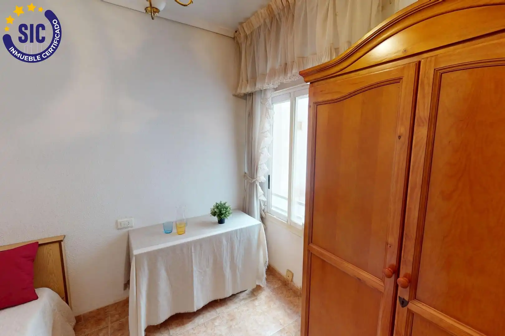 Schlafzimmer von Wohnung zum Verkauf in Castellón de la Plana / Castelló de la Plana mit Möbliert