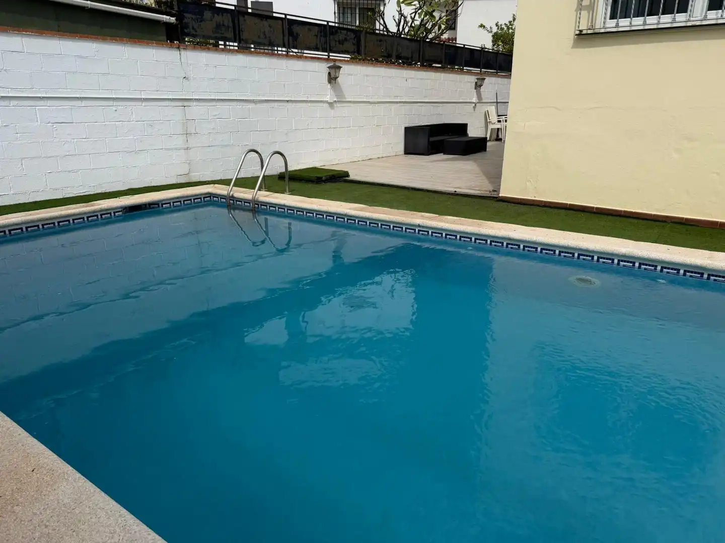 Piscina de Casa o chalet en venta en Torremolinos con Aire acondicionado, Calefacción y Terraza