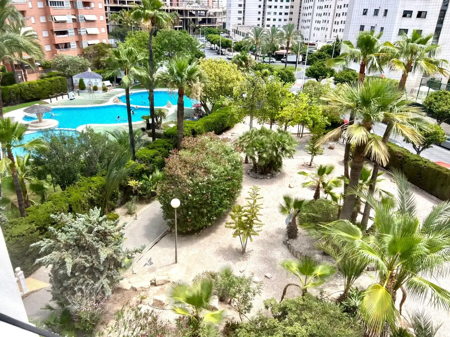 Vista exterior de Piso en venta en Villajoyosa / La Vila Joiosa con Aire acondicionado, Trastero y Piscina comunitaria