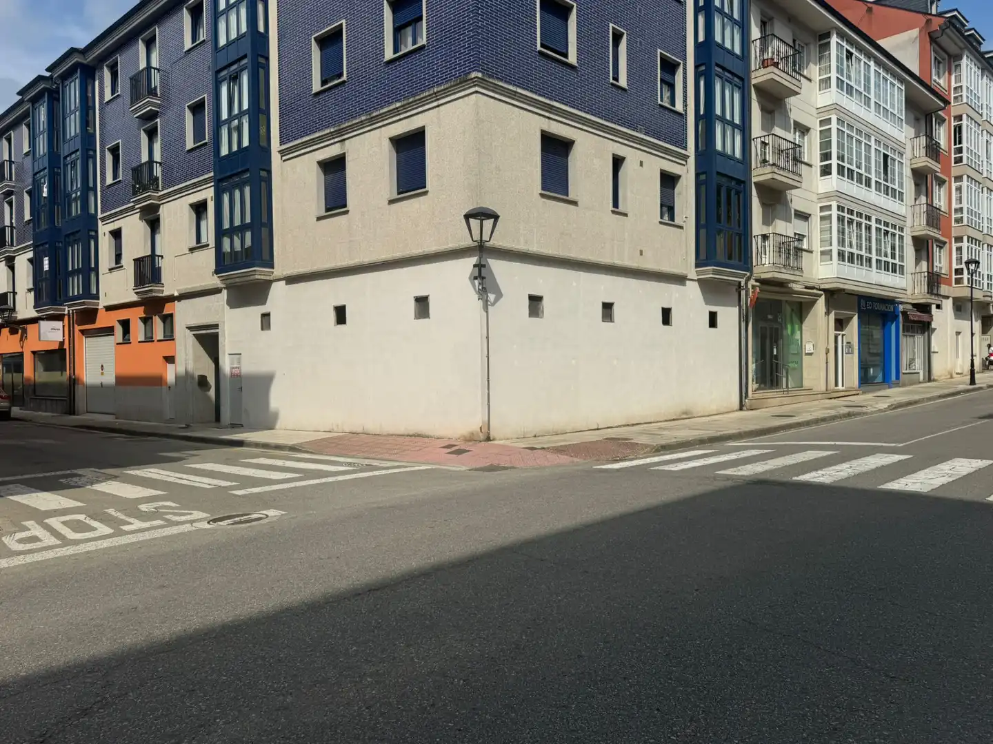 Gewerbefläche zum Verkauf in Calle San Pedro, imagen 2