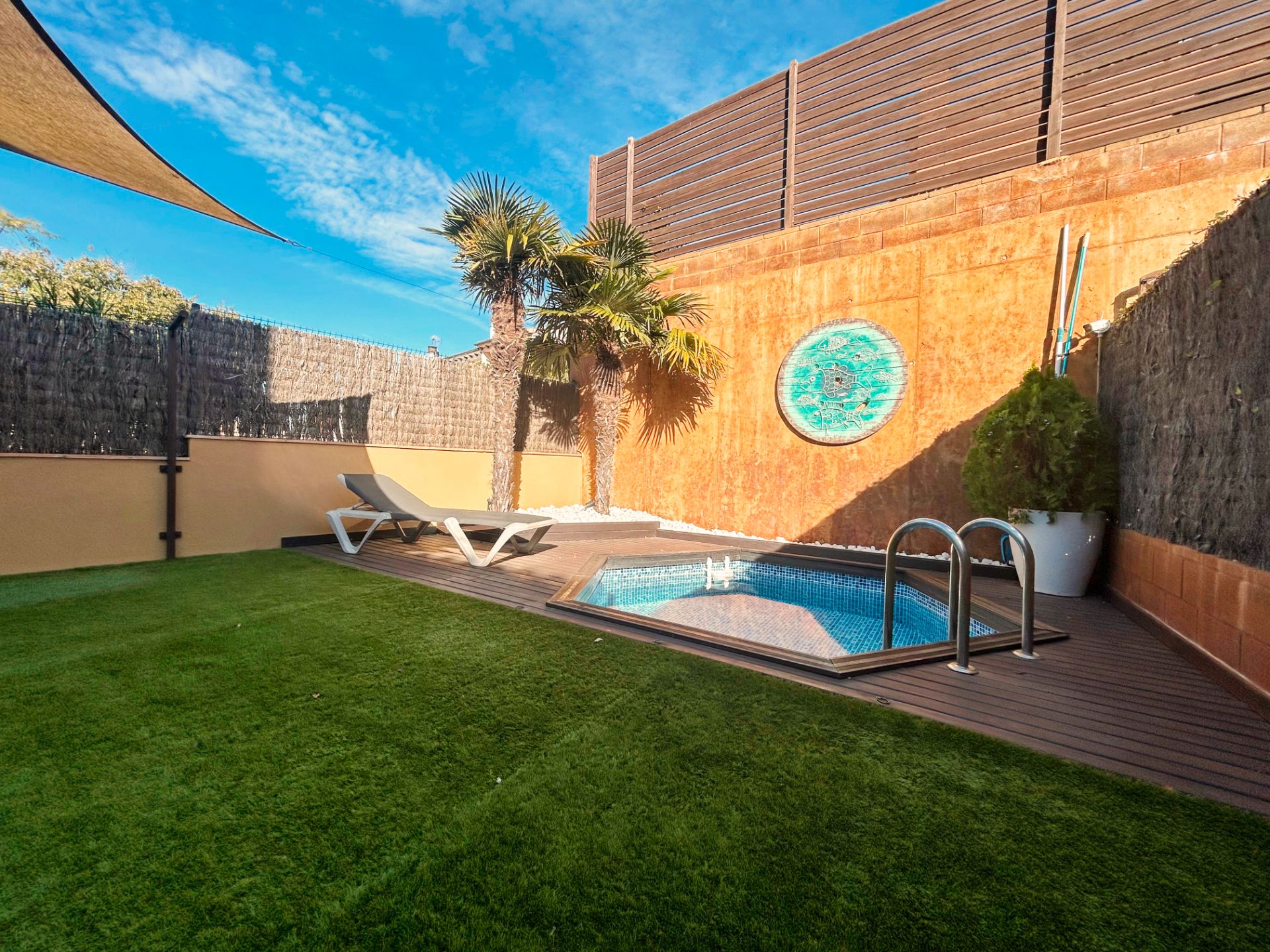 Swimming pool of Single-family semi-detached for sale in Palafrugell  with Air Conditioner, Heating and Private garden