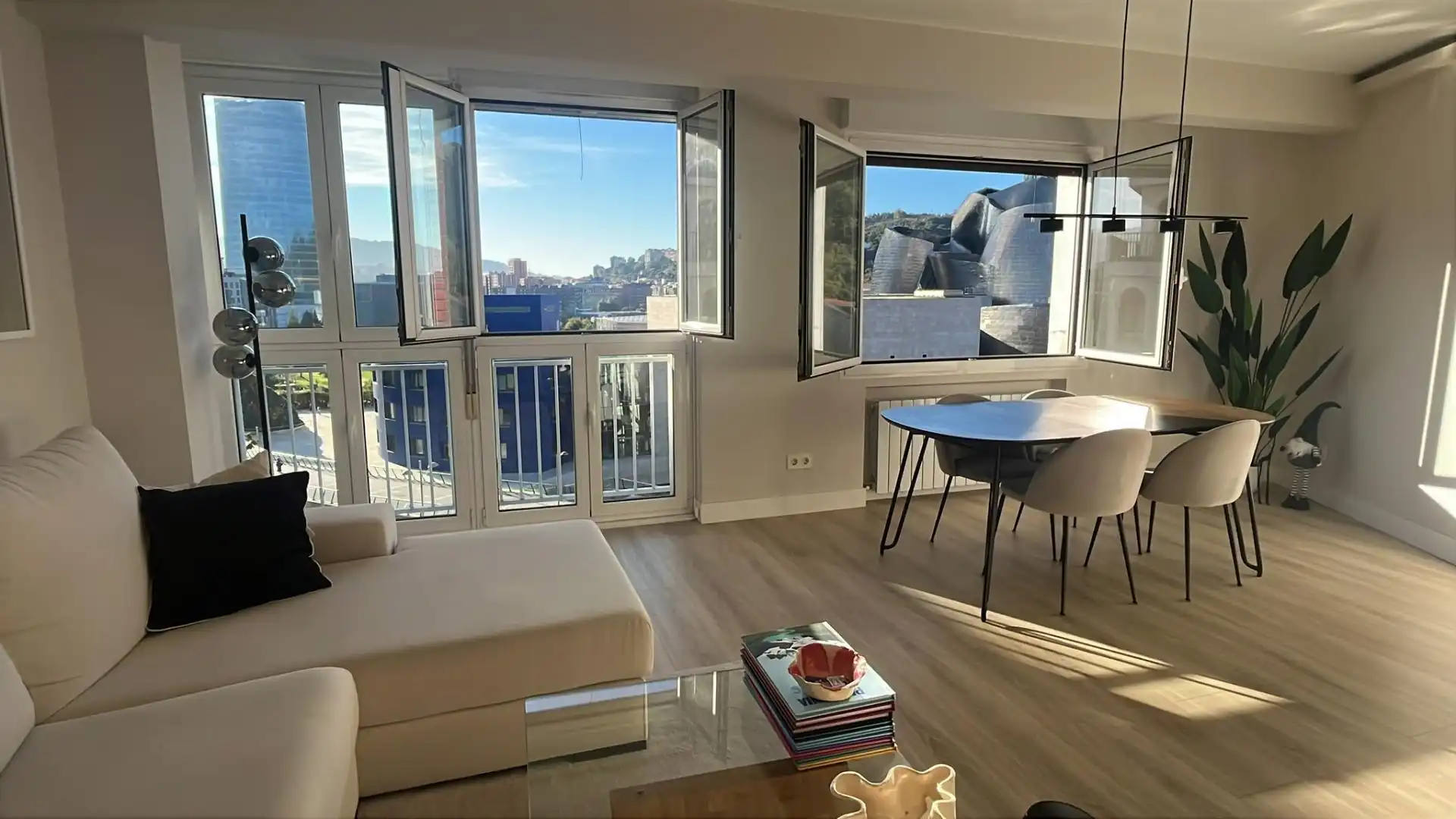 PISO EN VENTA JUNTO AL GUGGENHEIM, imatge 2
