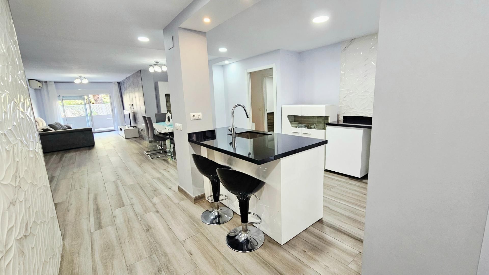 Kitchen of Flat for sale in Málaga Capital  with Air Conditioner, Terrace and Balcony