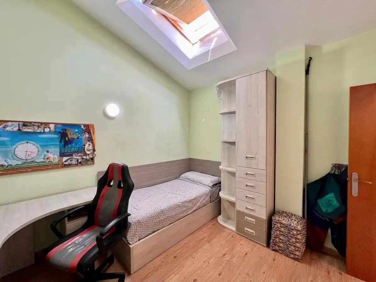 Habitación de Piso en venta en Sabadell
