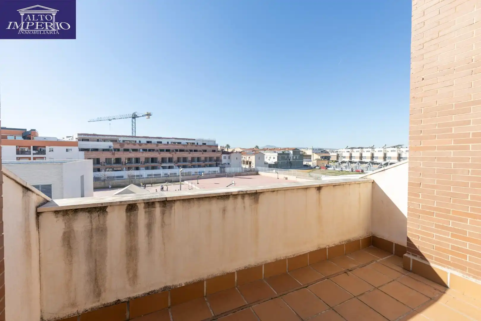Terrassa de Casa adosada en venda en Churriana de la Vega amb Calefacció, Terrassa i Balcó