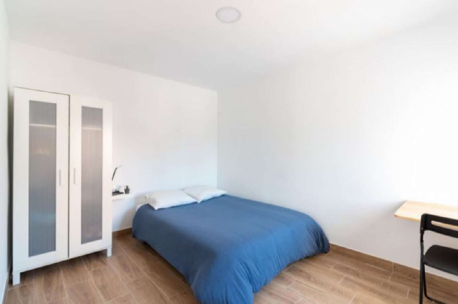 Flat to share in Collblanc