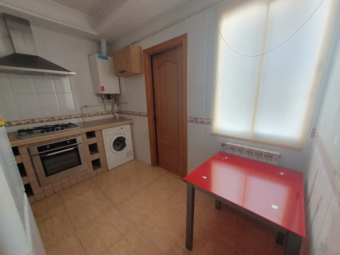 Cocina de Piso en venta en Puertollano con Calefacción y Balcón