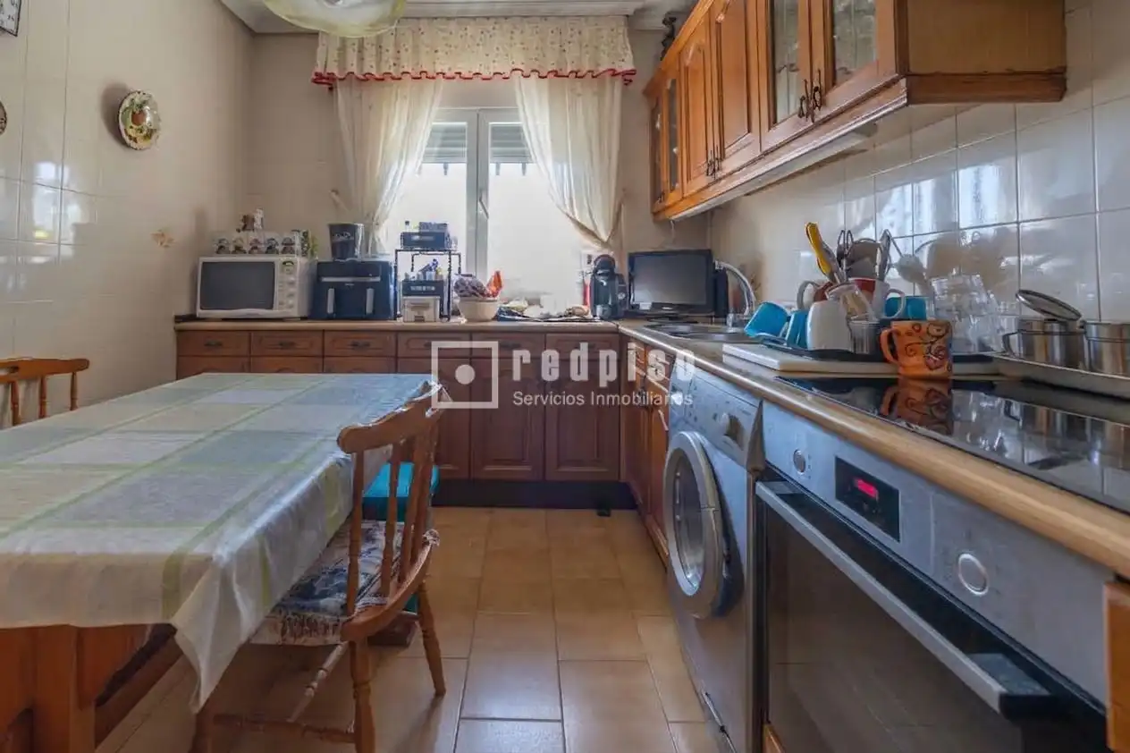 Kitchen of Houses for sale in Villa del Prado  with Heating, Private garden and Terrace