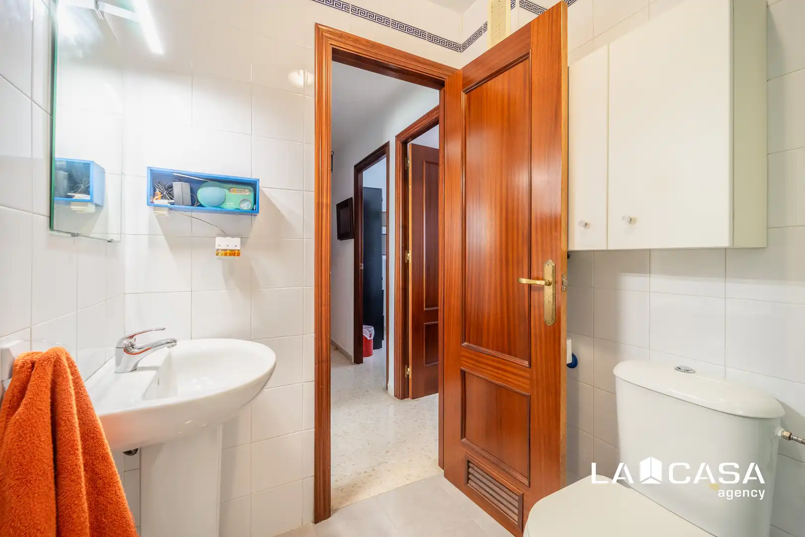 Bany de Pis en venda en Dos Hermanas amb Terrassa, Piscina i Balcó