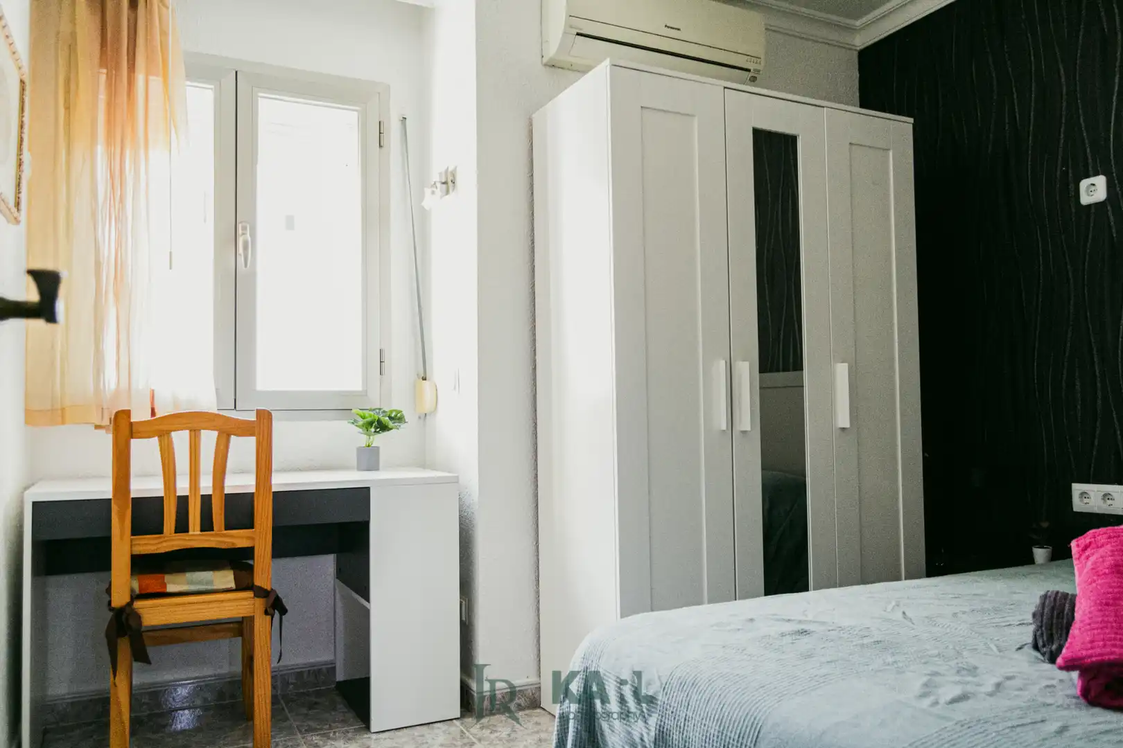 Habitación de Piso de alquiler en Málaga con Aire acondicionado, Calefacción y Jardín privado