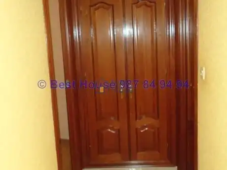 Piso en venta en León Capital  con Calefacción, Parquet y Trastero