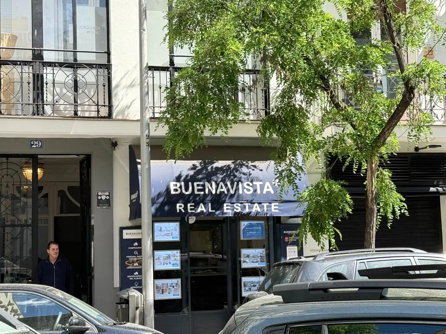 Local de alquiler en Calle GENERAL ORAA, 29, Castellana