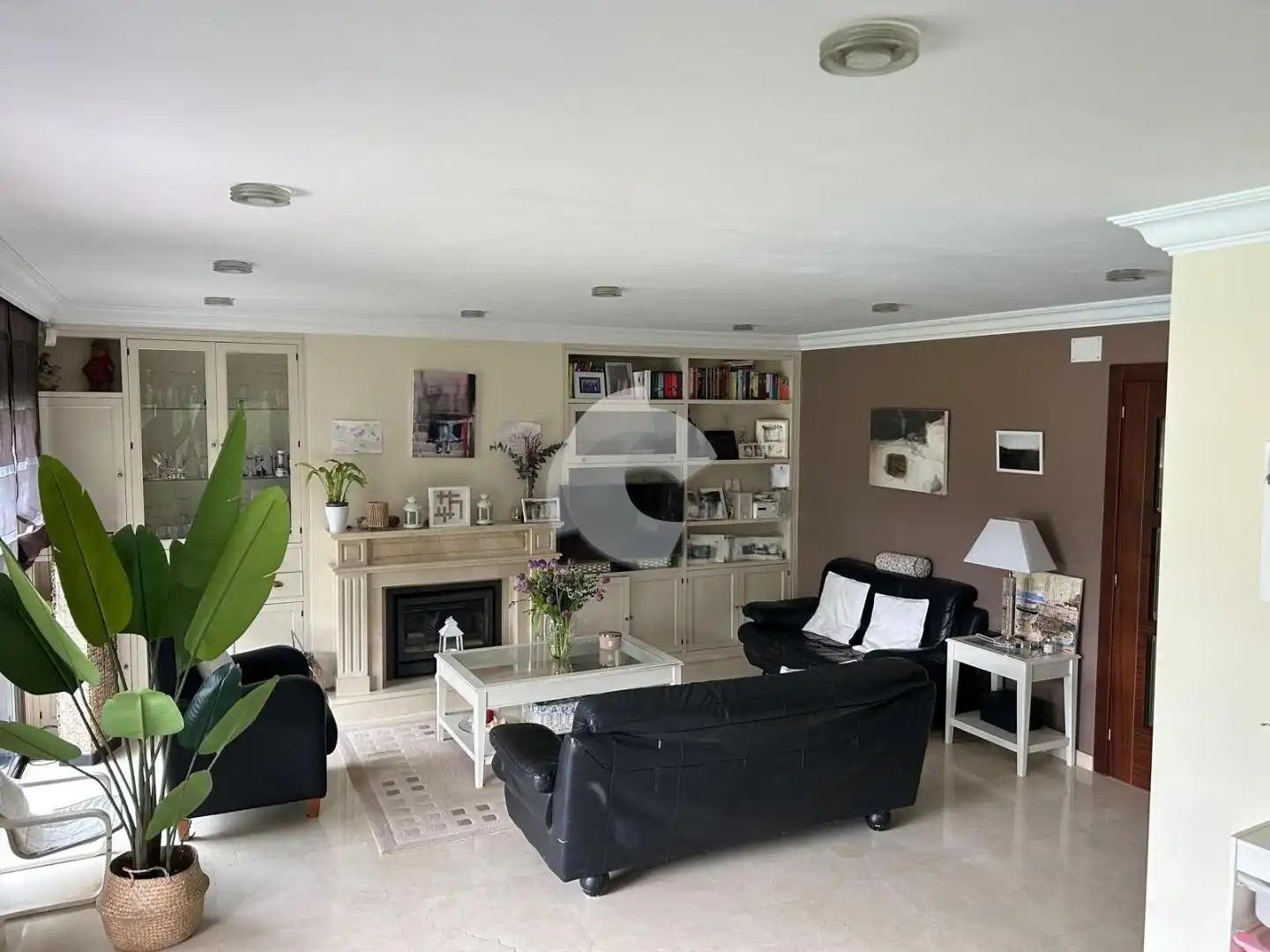 Sala de estar de Casa o chalet en venta en San Cibrao das Viñas con Calefacción, Jardín privado y Piscina