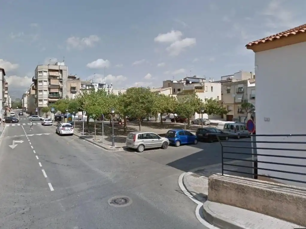 Vista exterior de Traster en venda en Tortosa