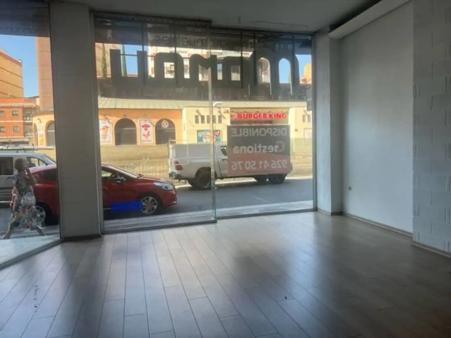 Gewerbefläche zur Miete in Paseo de San Gregorio, imagen 3