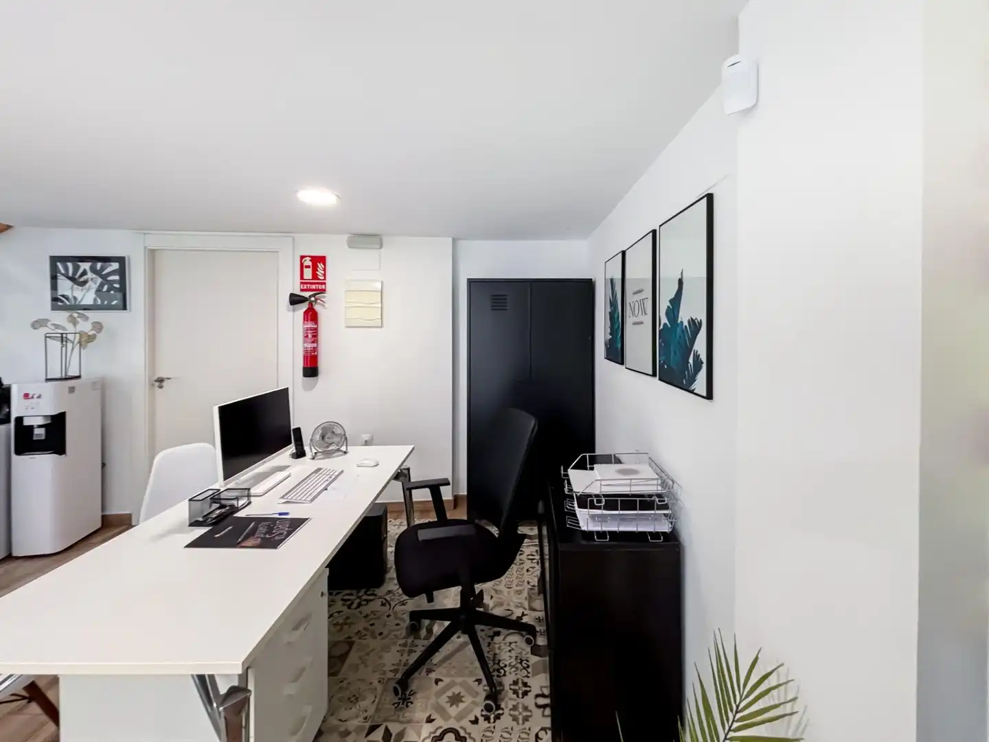 Office for rent in Pla - Carolinas
